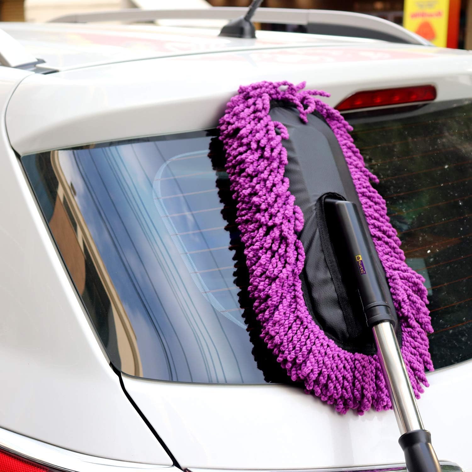 1771519748_Car-Cleaning-Cloth-Fiber-Car-Duster-Cleaning-Brush-Microfiber-Long-Handle-Brush-Cleaner-Random-Color.jpg
